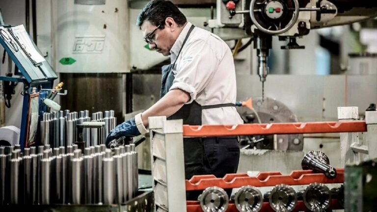 Las Pymes alertan por cierres de fábricas y pérdidas de empleo
