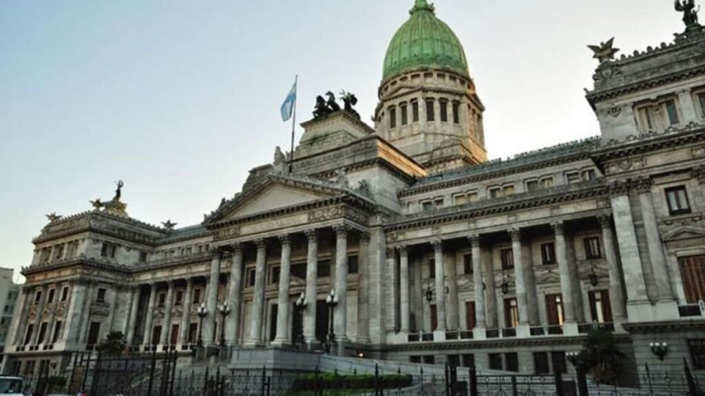 Proponen que el Congreso revise todas las leyes sancionadas durante la dictadura