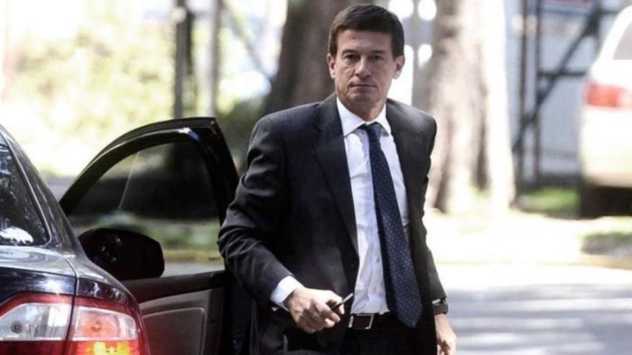 La denuncia del ENRE contra Edesur cayó en manos del juez Julián Ercolini