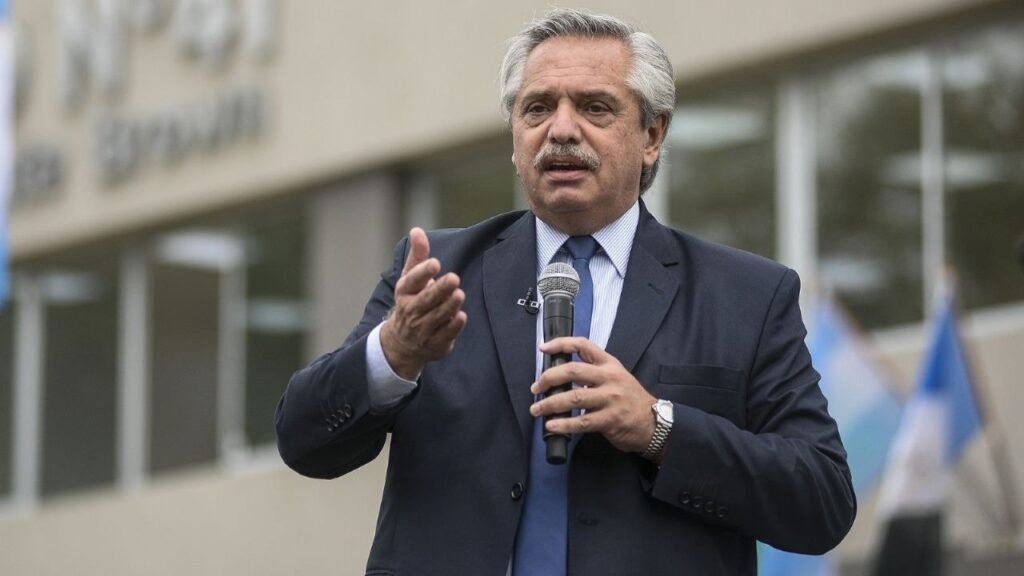 Alberto Fernández: “No le entreguemos el poder al mayor defensor del sistema desigual”