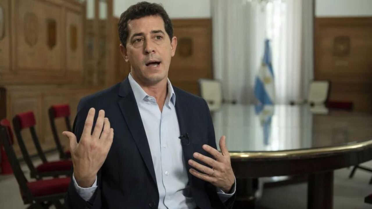 Wado de Pedro: “Estamos frente a una virtual intervención federal de dos provincias”