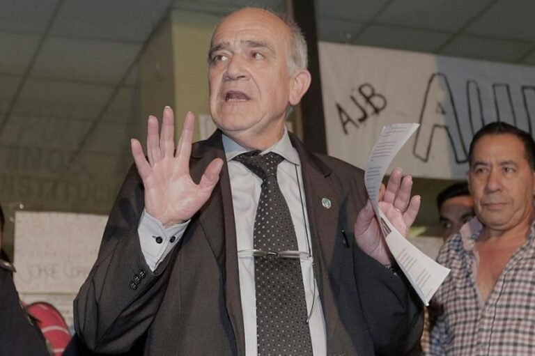 Destituyeron juez que acusó a Mauricio Macri por espionaje ilegal