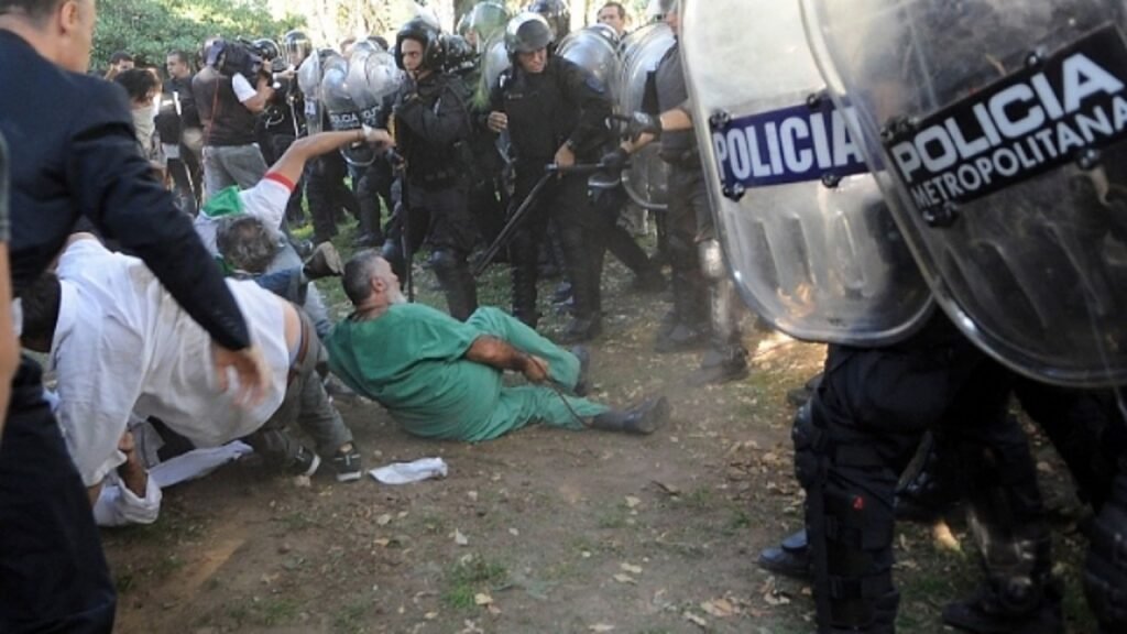 A 10 años de la represión en el Borda