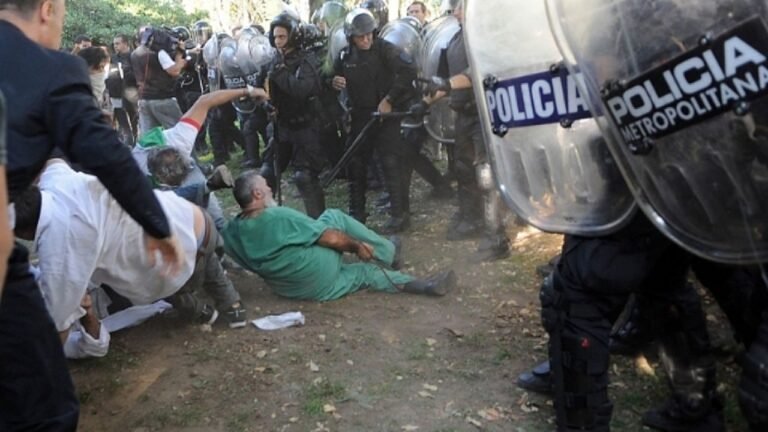 A 10 años de la represión en el Borda