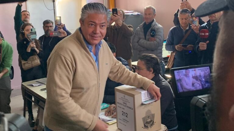Rolando Figueroa es el nuevo gobernador de Neuquén