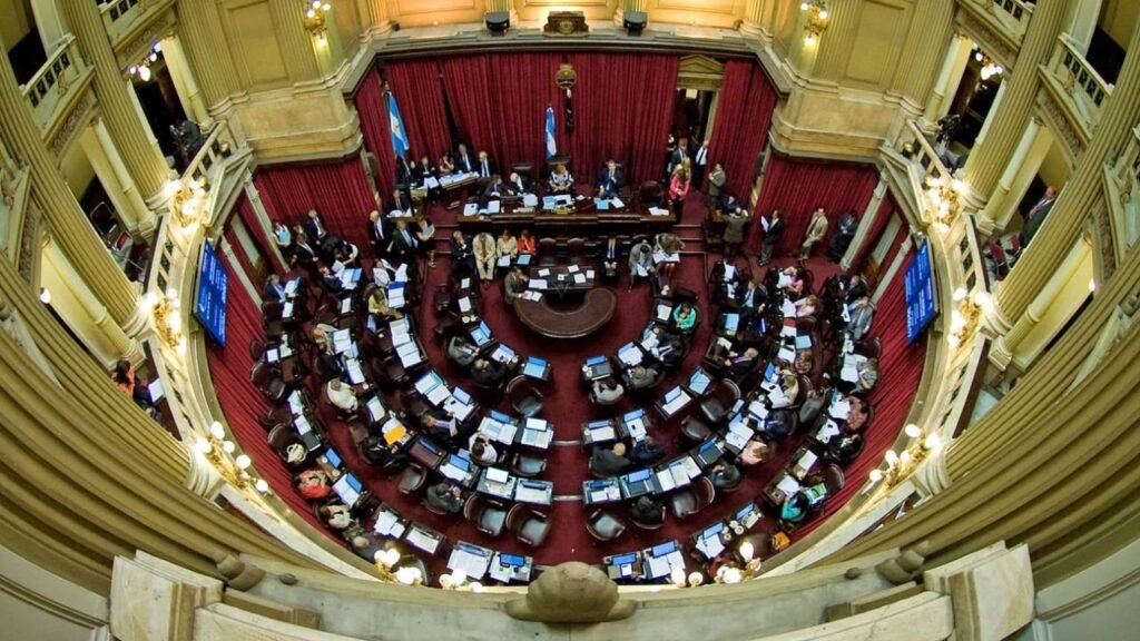 ¿Qué leyes se aprobaron en el Senado?