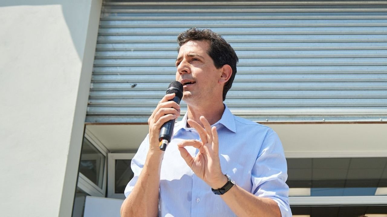 Wado de Pedro: “Quieren darle palos a los jubilados y los trabajadores”