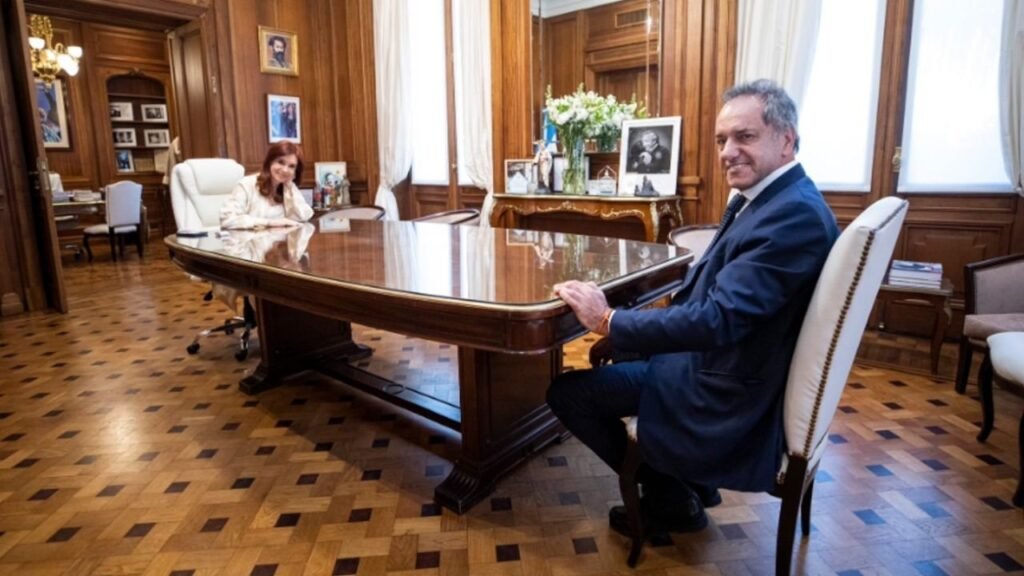 Reunión y foto de unidad entre Cristina Kirchner  y Daniel Scioli
