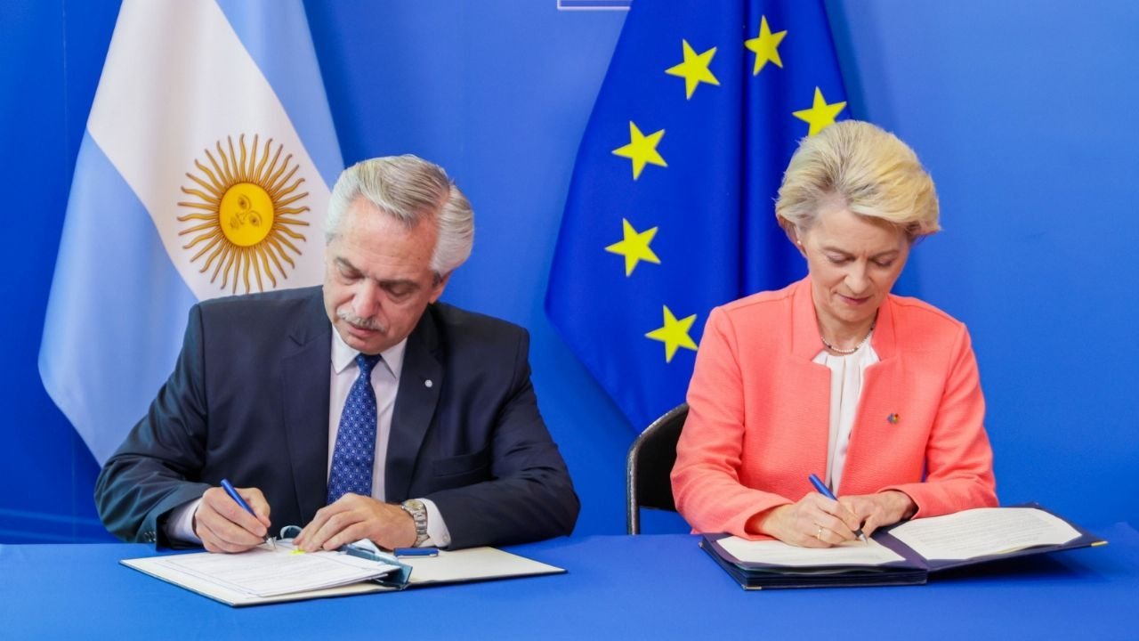 Alberto Fernández firmó acuerdo de cooperación energética con la UE