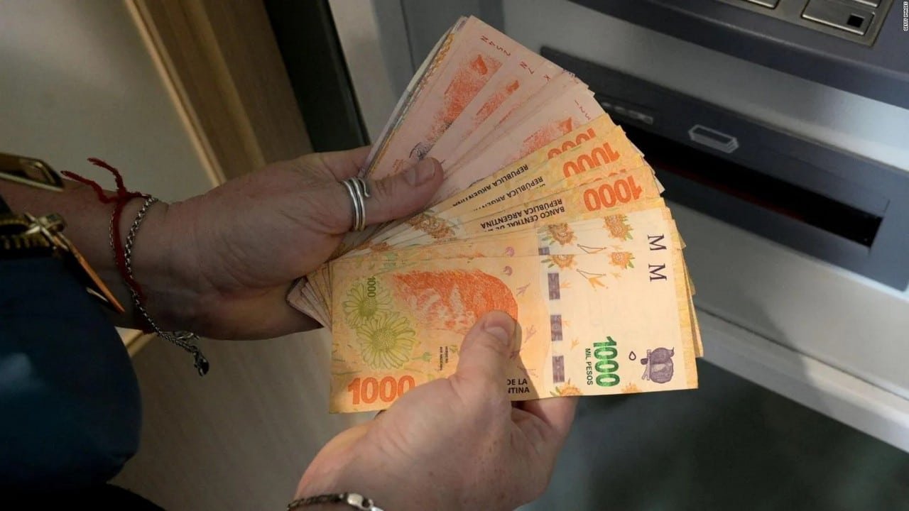 Los asalariados perdieron el 20% de poder adquisitivo de sus ingresos