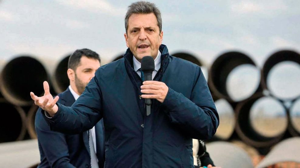 Sergio Massa anunció la devolución del IVA a asalariados y monotributistas