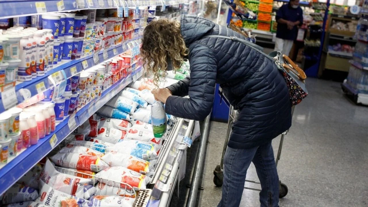 Multaron a empresas por incumplimientos de precios