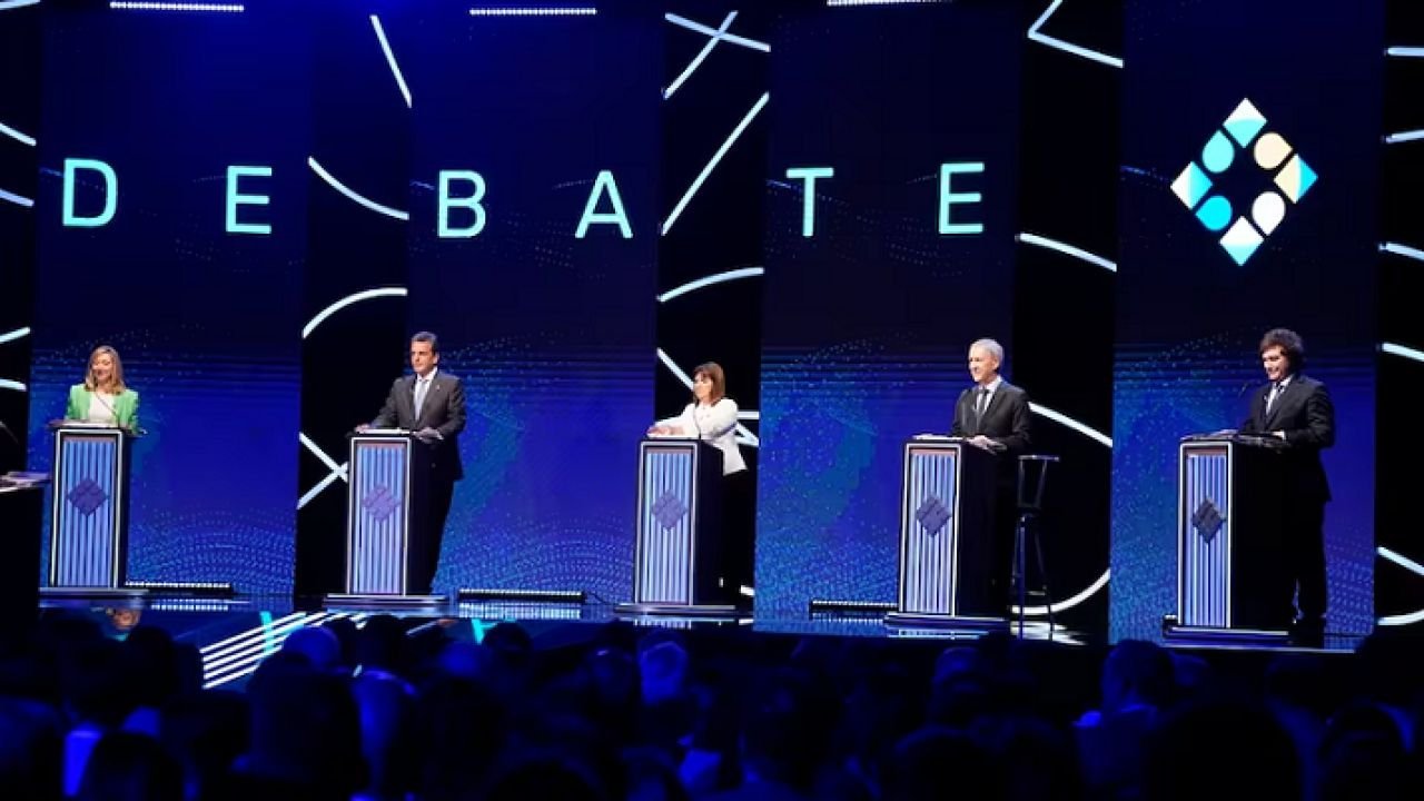 Así fue el primer debate público entre candidatos presidenciales