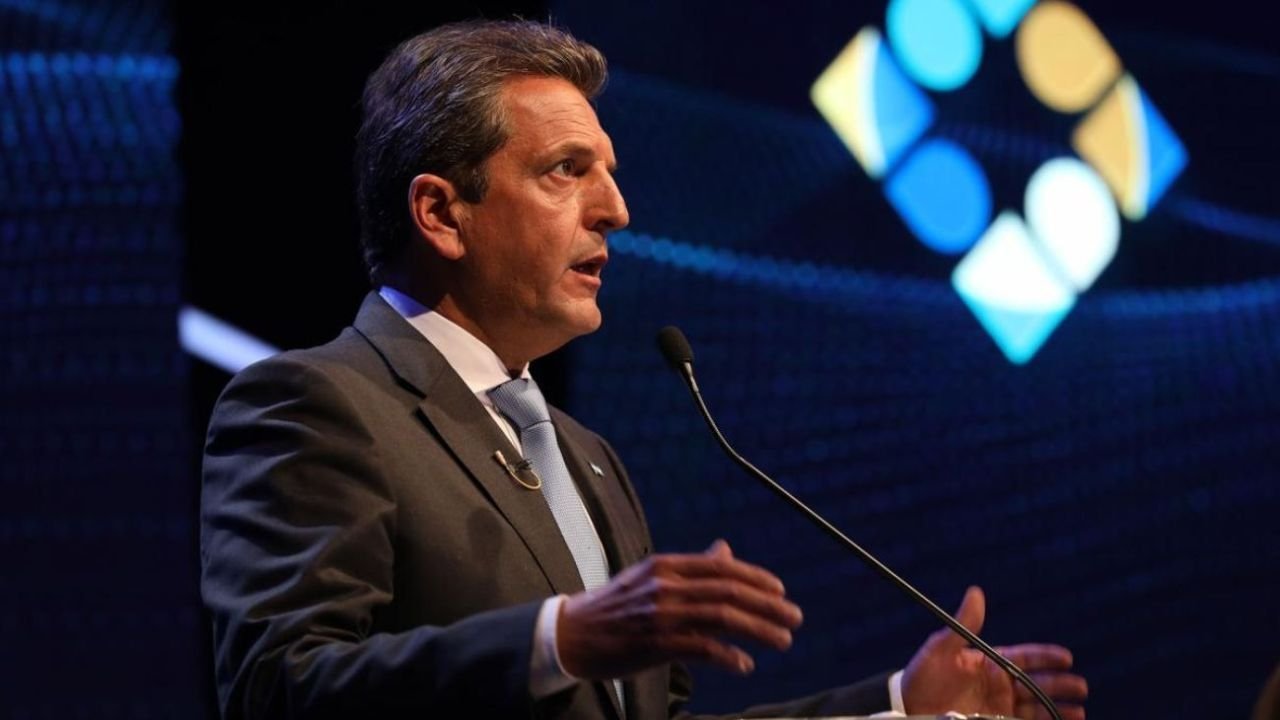 Sergio Massa anunció un nuevo blanqueo y el lanzamiento de una moneda digital