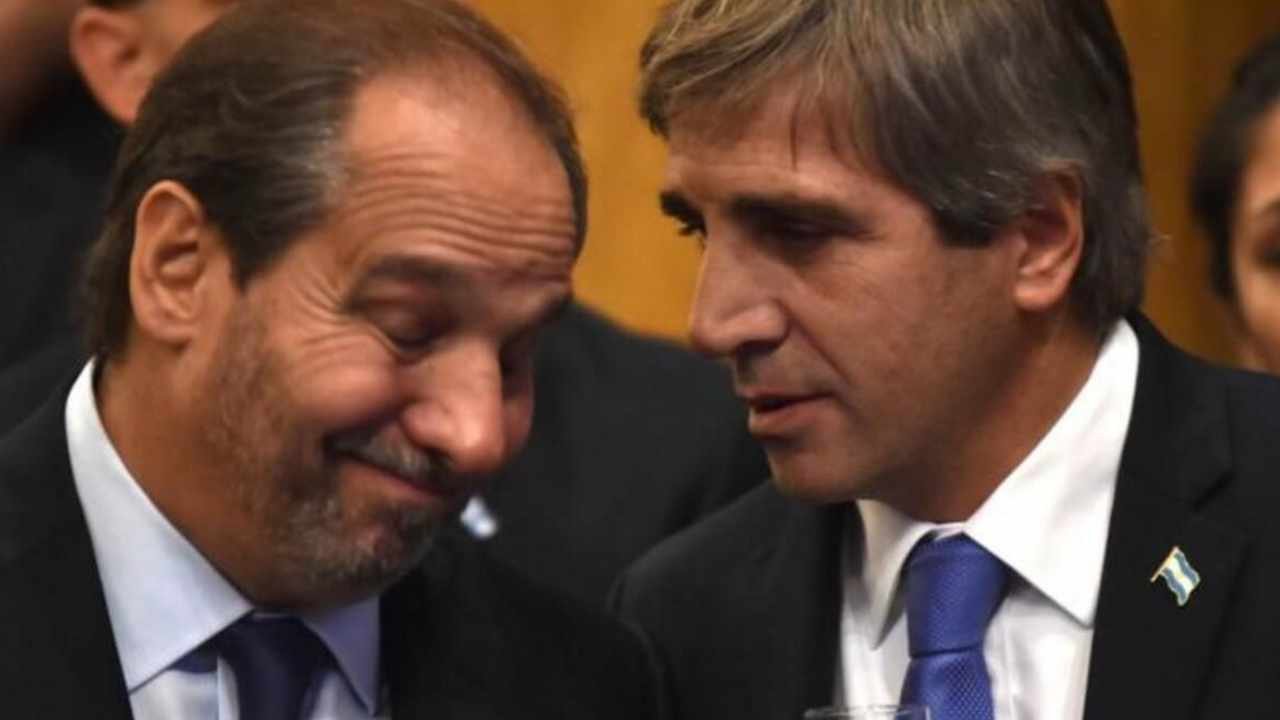 Denuncian que una empresa de la familia Caputo dejó sin trabajo a 450 trabajadores
