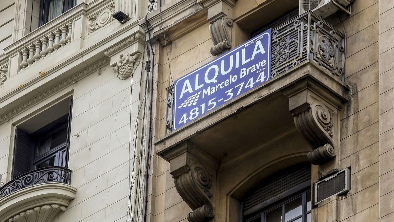 Convocan a manifestarse contra la derogación de la Ley de Alquileres