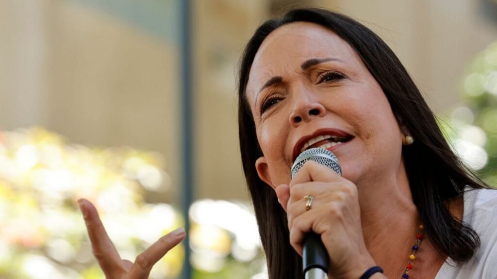 Venezuela: Machado rechazó su inhabilitación y mantiene su candidatura