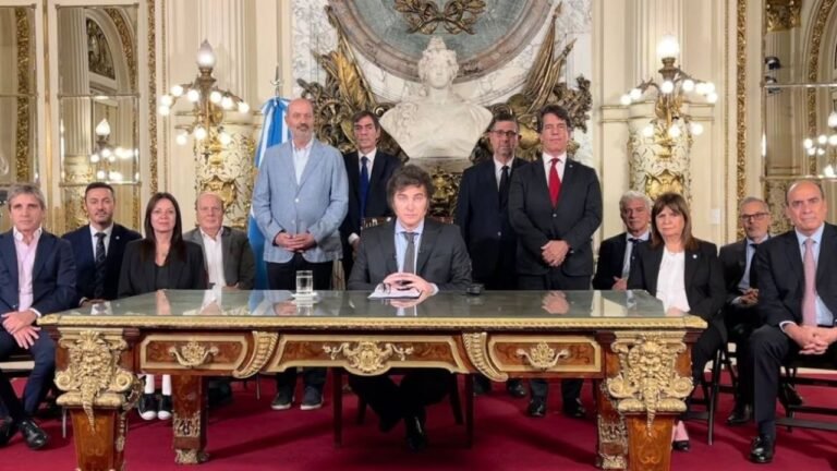 DNU: Nueva cautelar para la reforma laboral del Gobierno