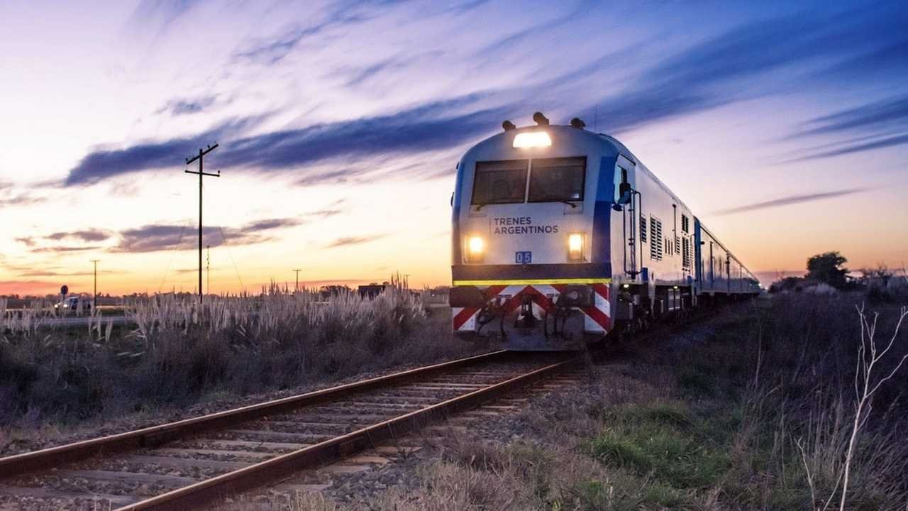 El Gobierno despidió a más de 100 de trabajadores de los trenes