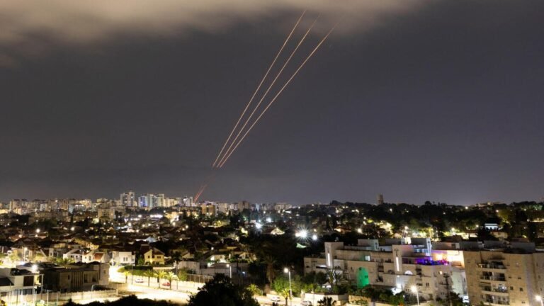 La dirigencia argentina repudió el ataque iraní contra israel con críticas a Milei