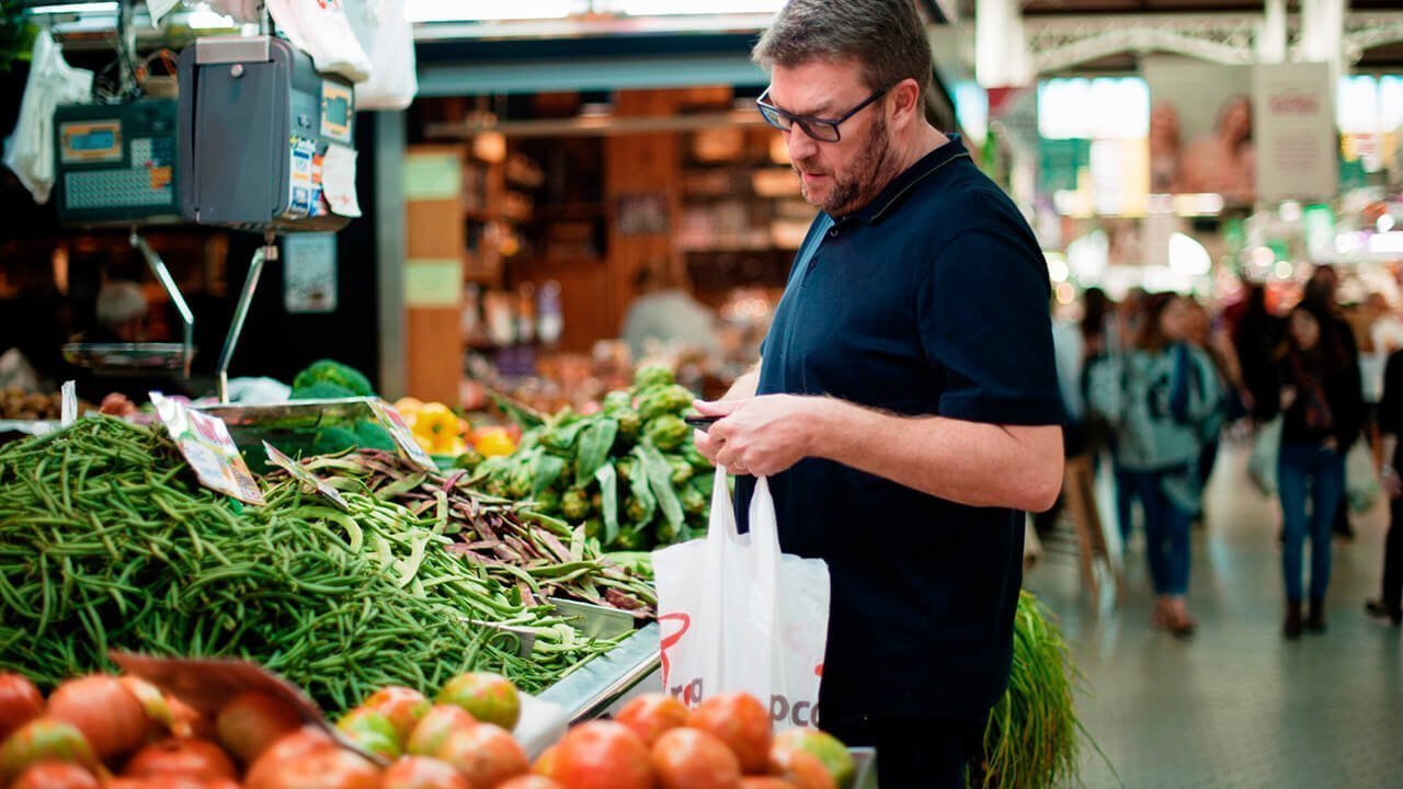 El Gobierno muestra inflación de un dígito pero con consumo de niveles de 2001-2002
