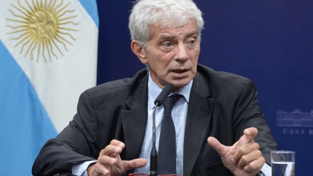 El Gobierno anunció la desregulación para sociedades y avanza en la implementación de las SAD