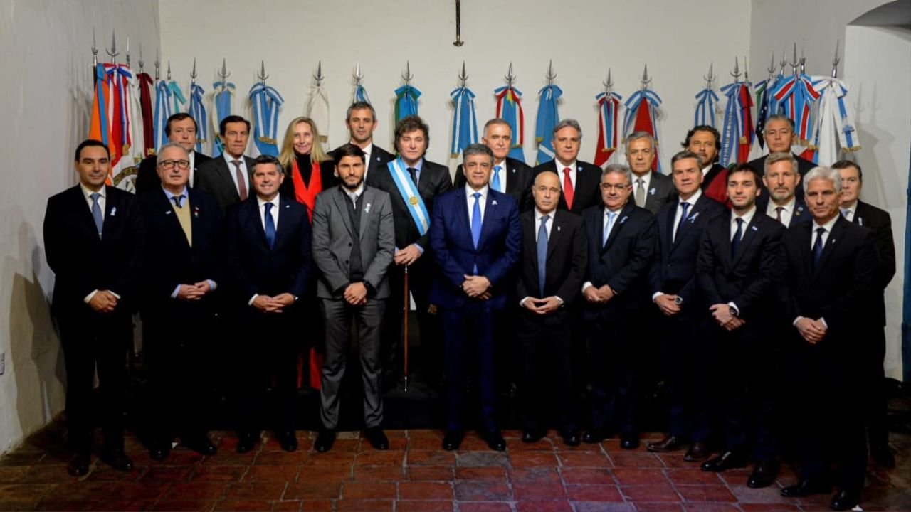 ¿Qué dijeron los gobernadores que no participaron en el Pacto de Mayo?