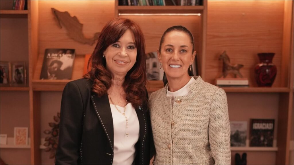 Reunión histórica entre Cristina Kirchner y Claudia Sheinbaum