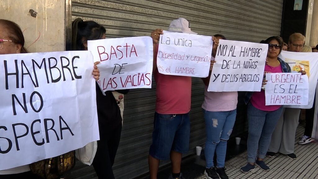Fuerte movilización contra Sandra Pettovello por los alimentos