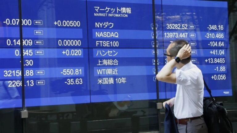 Las acciones de Japón tienen su peor caída desde 1987