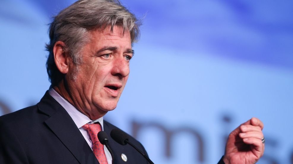 Enviaron dos paquetes con explosivos al presidente de la Sociedad Rural Argentina