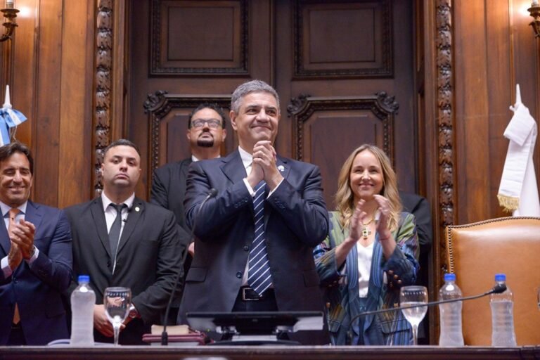 Jorge Macri desmantela el programa Escuela Lectoras en Buenos Aires