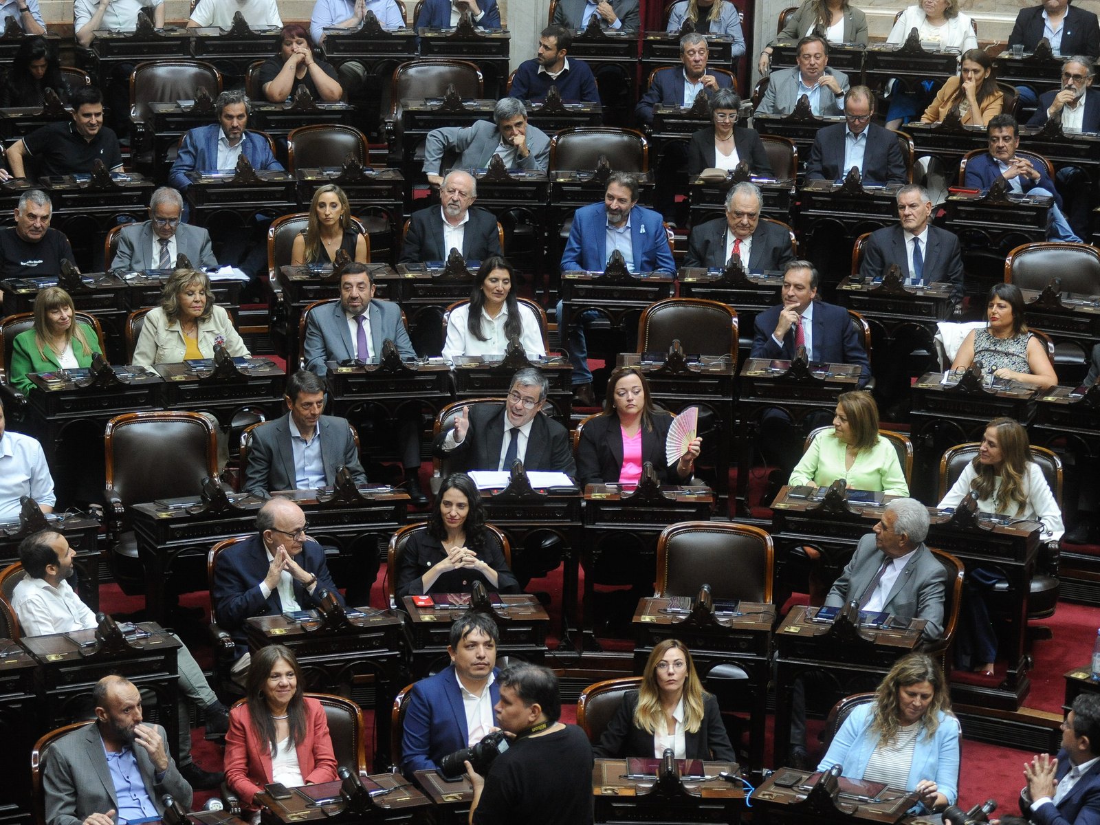 Tensiones en el bloque K: crisis y posibles fugas en Diputados
