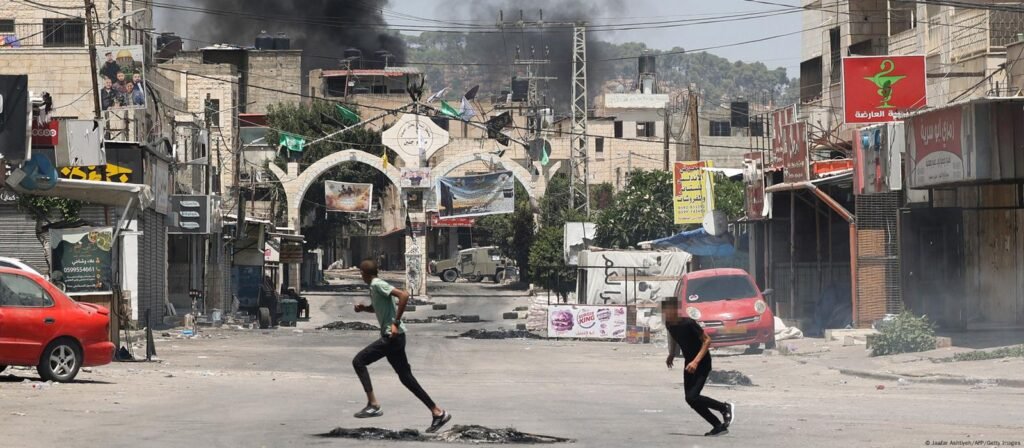 Redada en Yenín: 12 palestinos muertos