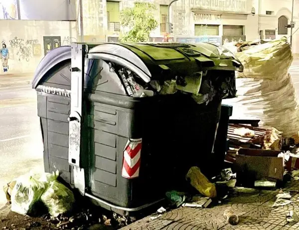 Gobierno porteño enfrenta críticas por basura acumulada tras fiestas
