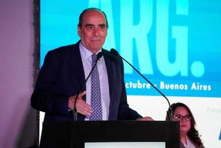 Guillermo Francos analiza la figura caricaturesca de Nicolas Maduro