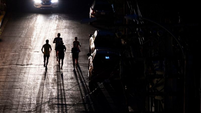 Puerto Rico enfrenta crisis tras apagón masivo de electricidad