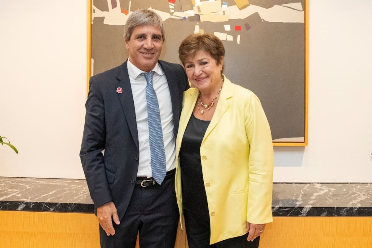 FMI presenta nuevo plan: negociaciones avanzadas que podrían marcar un cambio clave en la economía argentina