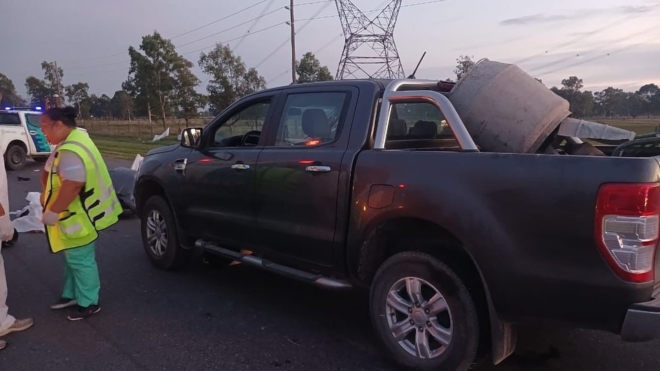 Tragedia en La Plata: Cuatro jóvenes pierden la vida en brutal choque en la Ruta 2 contra un camión