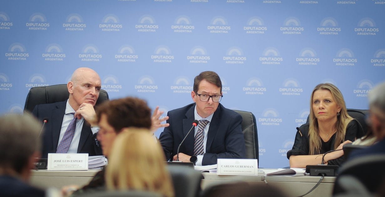Gobierno Argentino Busca Frenar Debate en Diputados sobre Jubilaciones y Discapacidad: Implicaciones y Consecuencias