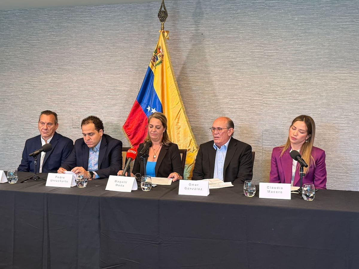 Venezolanos Refugiados en la Embajada Argentina: Impactantes Testimonios de una Huida Dramática y un Milagro de Esperanza