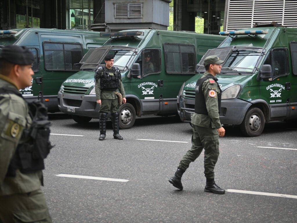 Reformas Profundas en Fuerzas de Seguridad: Cambios Clave para Gendarmería, Prefectura, Policía de Seguridad Aeroportuaria y Servicio Penitenciario Federal